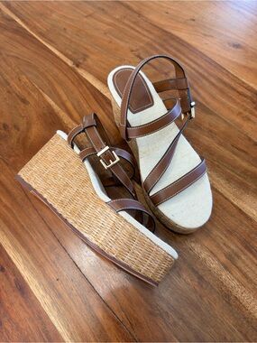 NWOT H&M Espadrille Wedge sandals - Size US 9 (40)